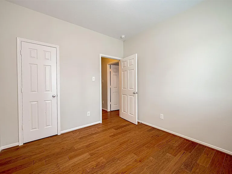 8923 Willow Wind Ln — Photo 15