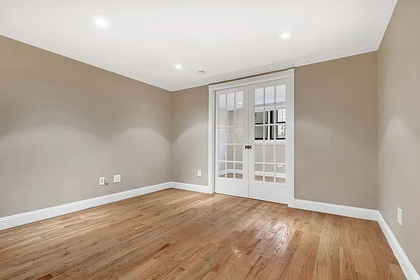 Rented by Cooper & Cooper Real Estate | media 14