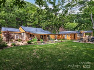 14715 Cruso Rd, Canton, NC 28716