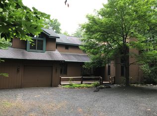 5580 Woodland Ave, Pocono Pines, PA