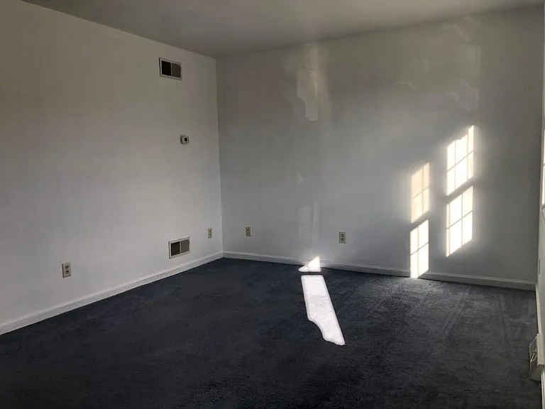 835 E King St #835 — Photo 14