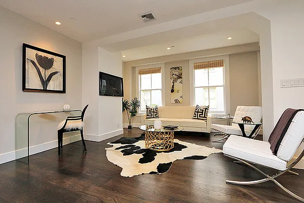 Sold by Homes By Mara | media 7