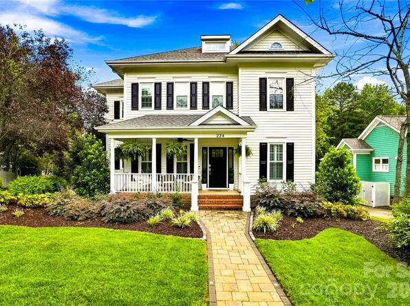 224 N Kimberly Rd, Davidson, NC 28036