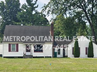 3356 Bald Mountain Rd, Auburn Hills, MI 48326