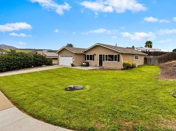 13401 Appaloosa Dr, Lakeside, CA 92040