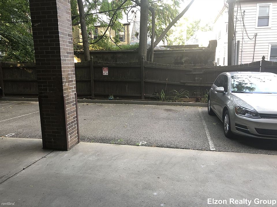 landlord_building_photo_1