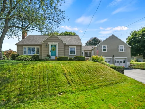 17 Mount View Ave, Auburn, MA 01501