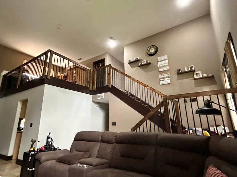 15832 Stonetower St — Photo 6
