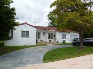 1222 El Rado St, Coral Gables, FL 33134