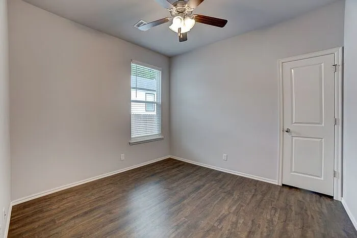 1127 N Boston Ave — Photo 30