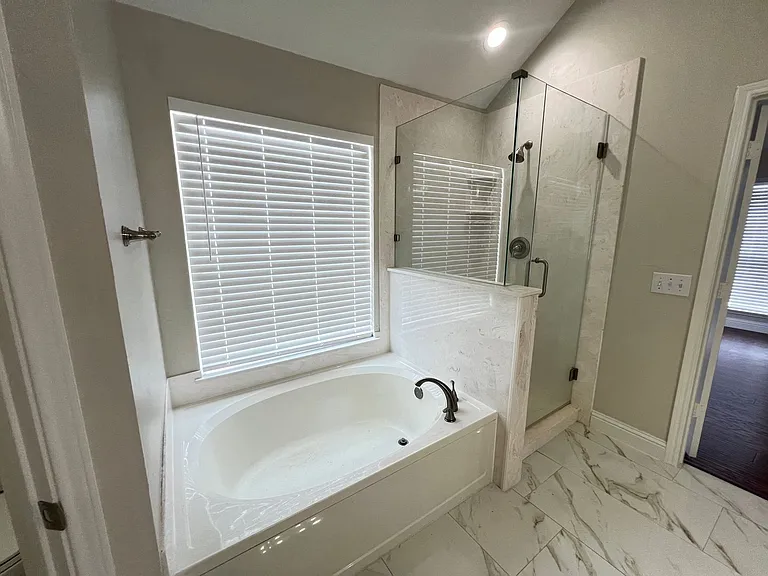 2505 Hunters Run Dr — Photo 22