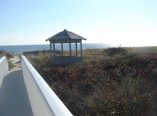 95 Surfside Dr, Bridgehampton, NY 11932