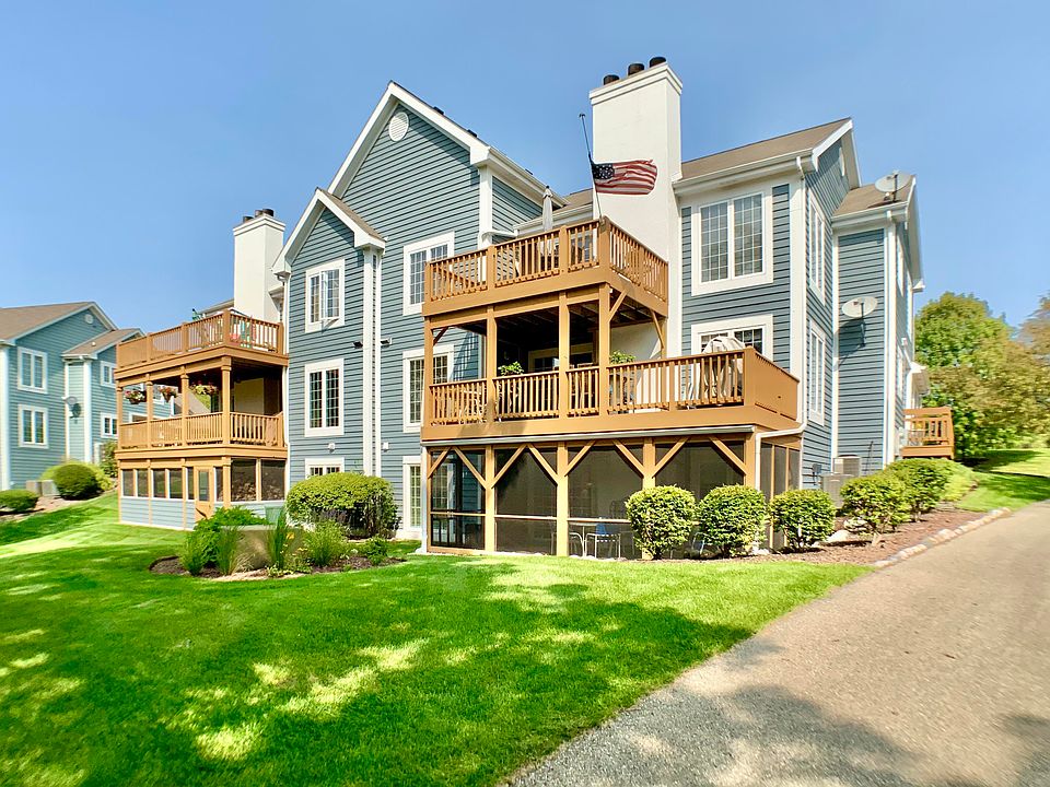 1st image of 955 Lakeland Dr #970