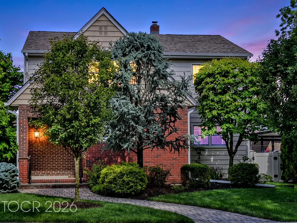 24 Maple Ave #1