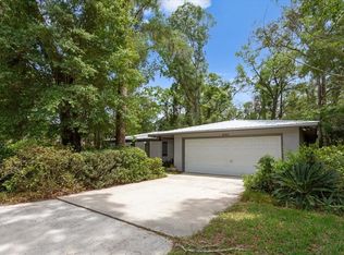 4003 NW 34th Pl, Gainesville, FL 32606