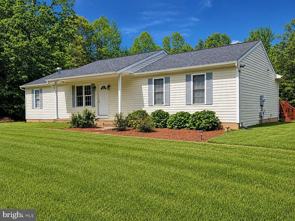 1st image of 9414 Quiet Woods Ln