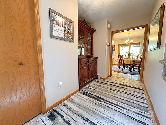 4th image of 317 N Union Ave
