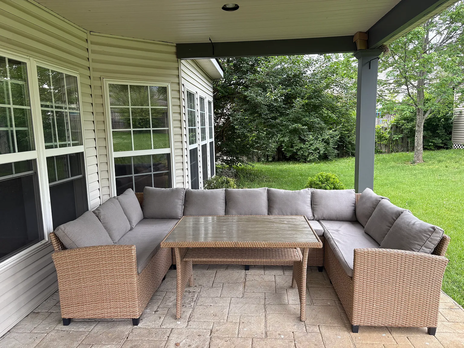 6 bed, 2.5 bath, 3111 sqft, $7,000 — Photo 2
