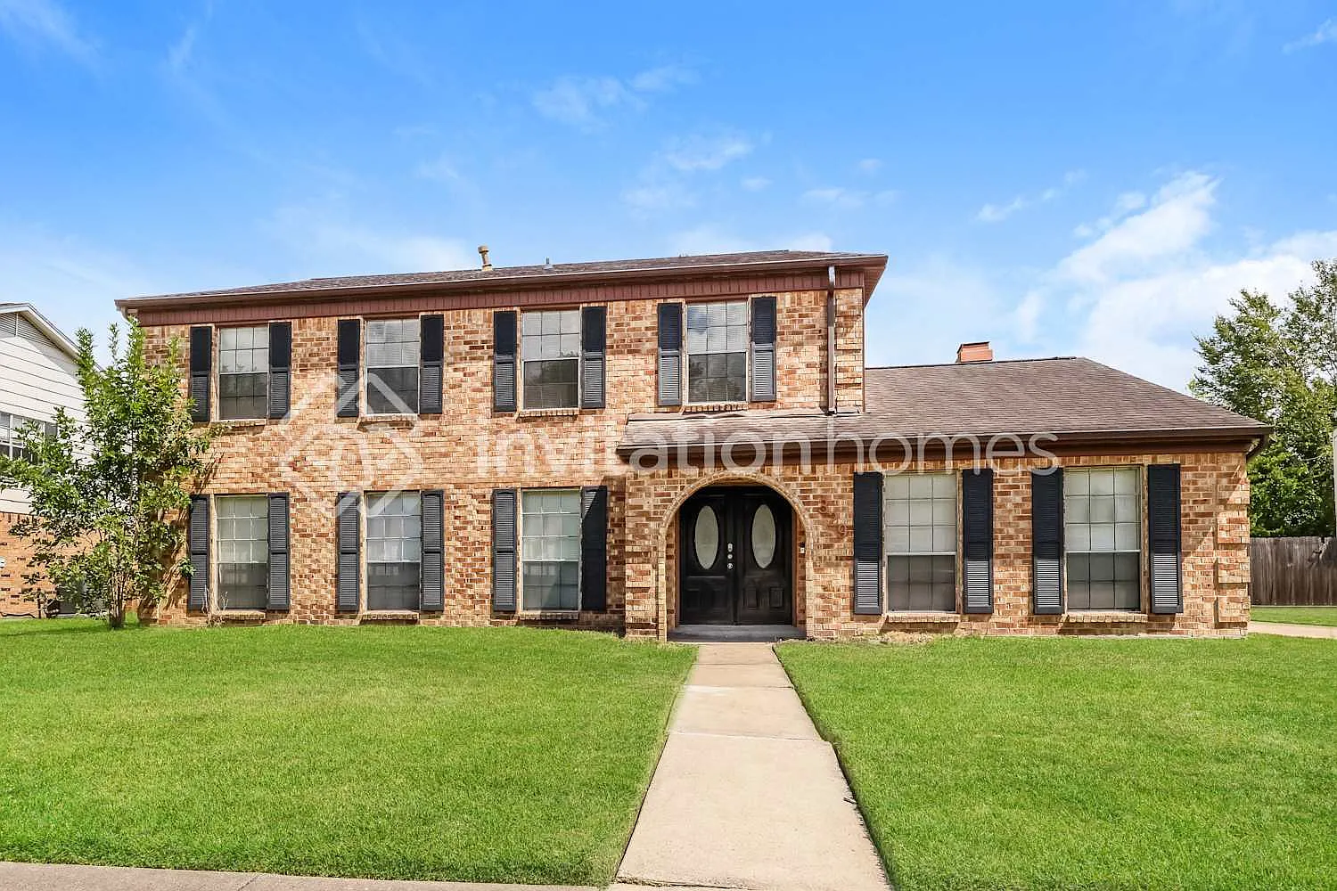 329 Old Course Dr Friendswood, TX 77546 — Photo 1