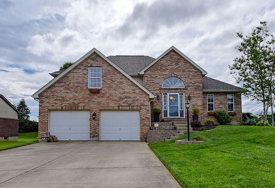 1st image of 11210 Stoneybrook Ct