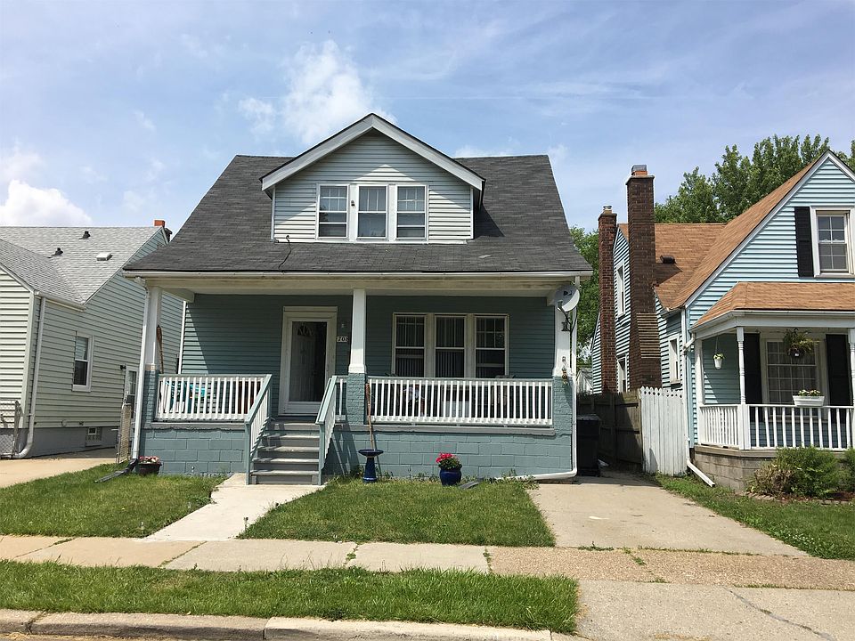 1st image of 708 Highland St APT 2