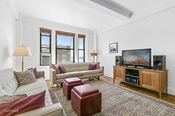 Rented by Corcoran | media 10