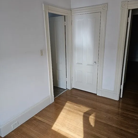 365 Washington St #5 — Photo 8
