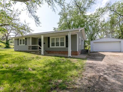 451 E Elm St, Huntsville, MO, 65259