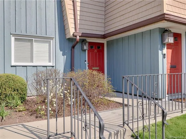 70 Montauk Street #70, Fairfield, CT 06825