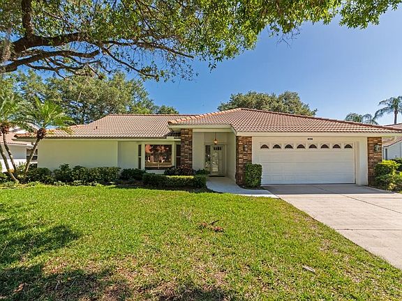 2nd image of 5909 Garden Lakes Majestic