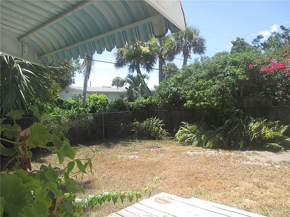 4th image of 3623 NE Sandra Dr