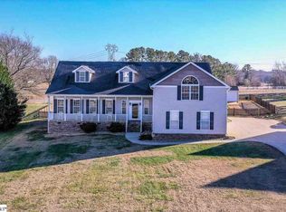 19 Exmoor Ct, Pelzer, SC 29669