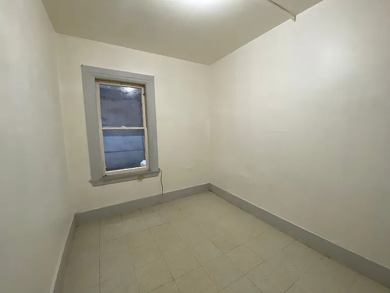 858 Washington St #40 — Photo 3