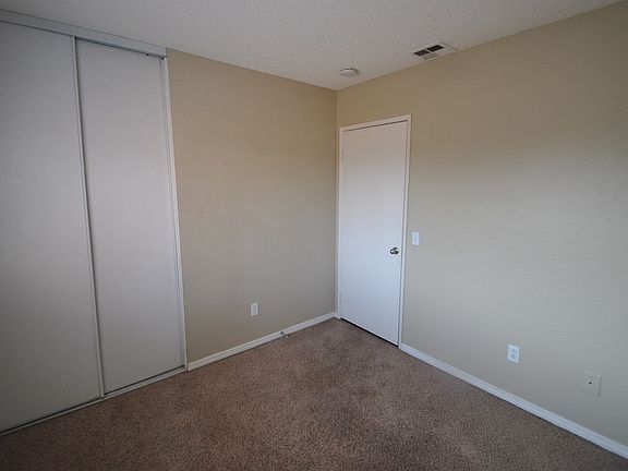 5th image of 5025 Alta Dr