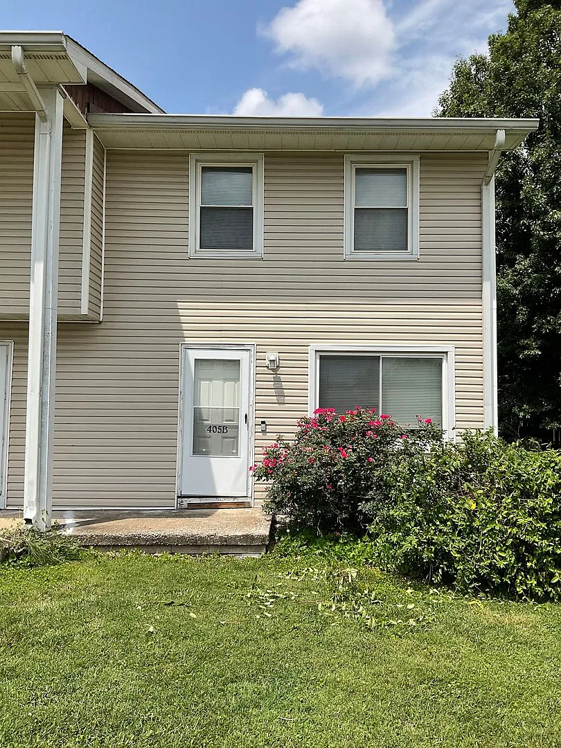 405 B Poos Street — Photo 1