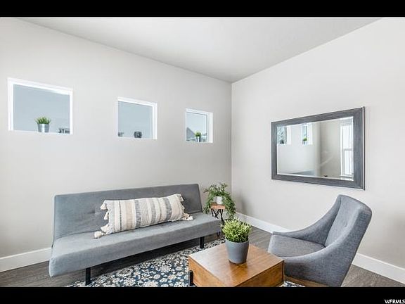 3rd image of 2347 W Bluestem Dr