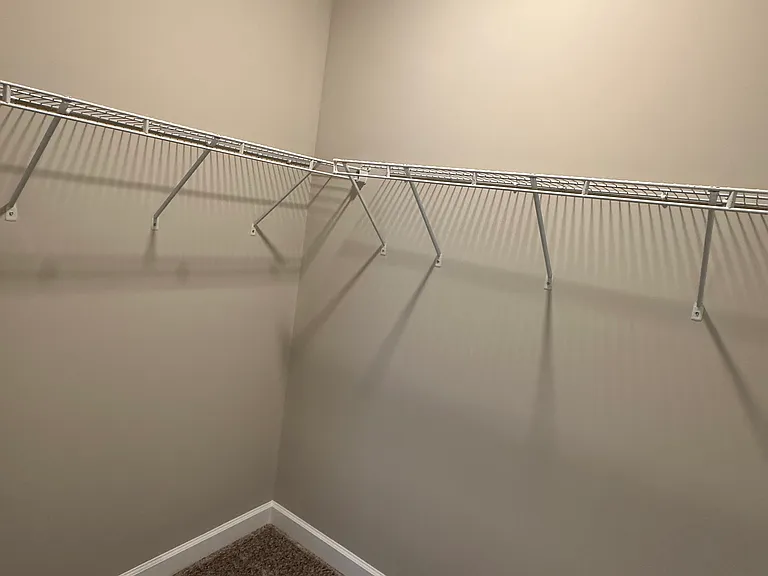 1409 Brook Hill Dr — Photo 18