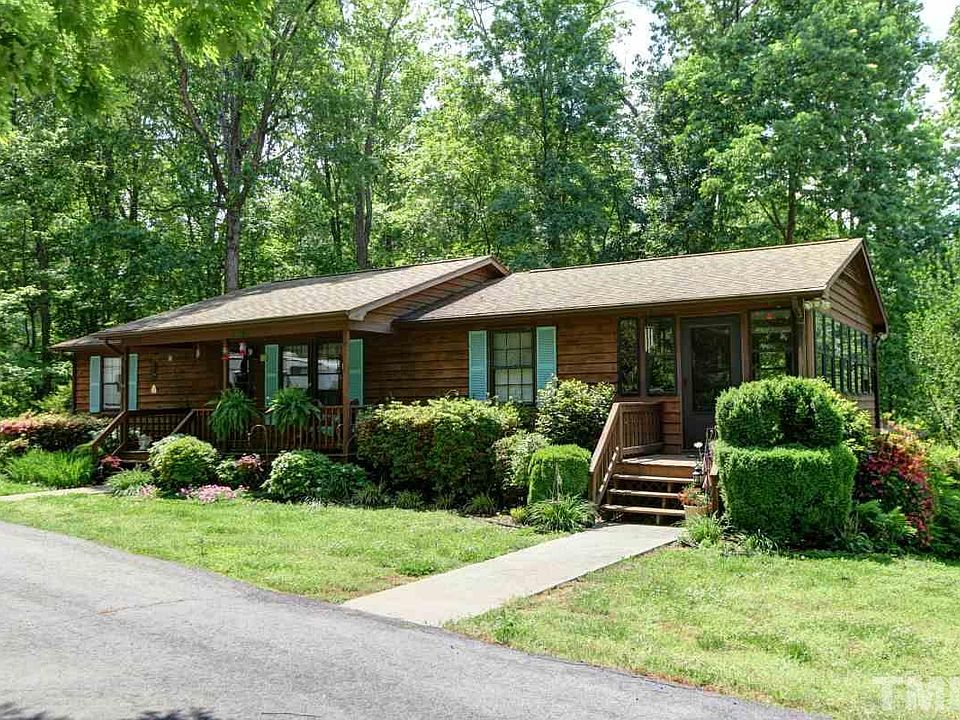1st image of 149 Wedgewood Ln
