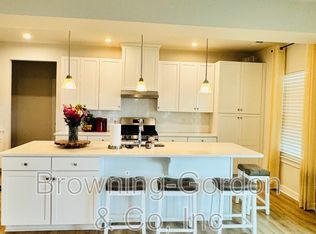 833 Raintree Dr, Smyrna, TN 37167