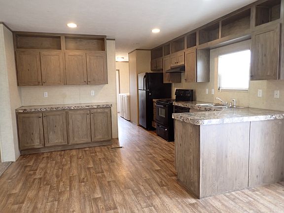 4th image of 7460 Kitty Hawk Road Site #424