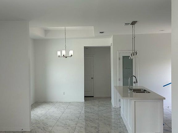 5th image of 37816 Vineyard Ave