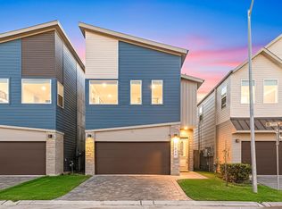 5722 Rucio Ln #A, Houston, TX 77092