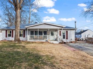 1316 W Sesom Dr, Decatur, IL 62521