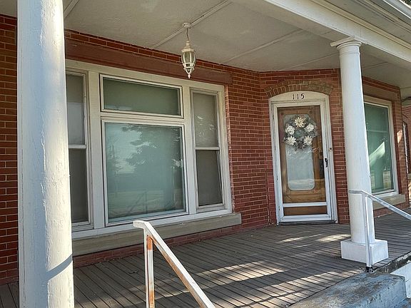 2nd image of 115 W Mary St