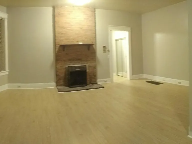 3233 Vine St #1 — Photo 7