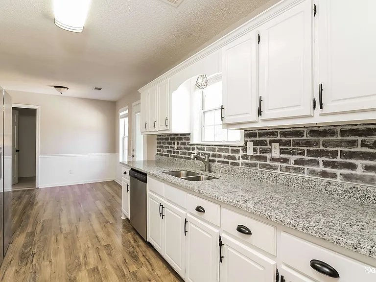 171 Country Meadows Ct — Photo 3