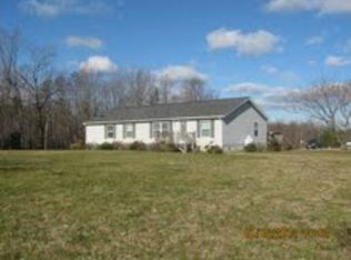 1579 Snyder Rd, Warsaw, VA 22572