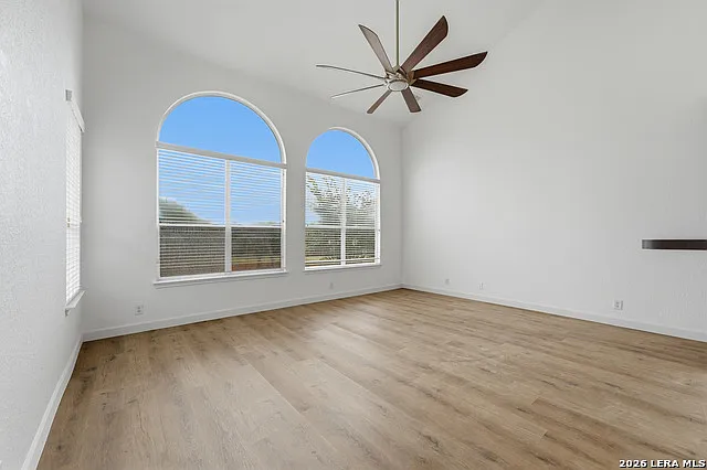 2429 Angelina Dr — Photo 13