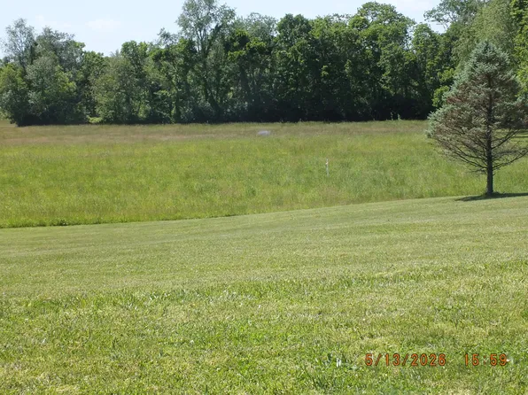 1 Fords Mill Rd, Versailles, KY 40383