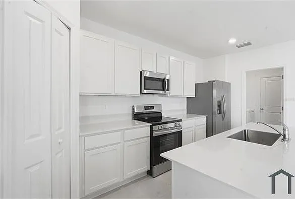 2756 Lookout Ridge Rd — Photo 2